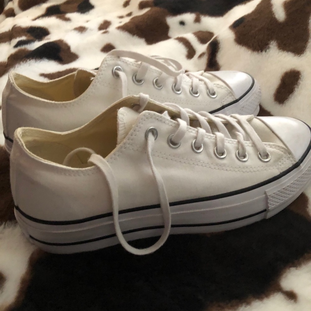 Platform converse